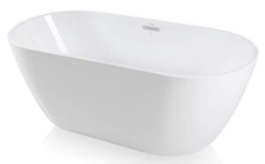 small freestanding bathtub